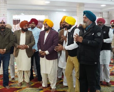 मुख्यमंत्री भगवंत मान अपने पैतृक गांव सतोज पहुंचे